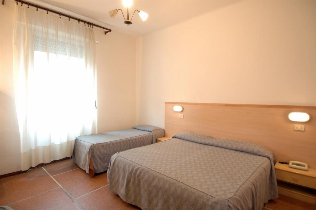 Hotel Moderno Pisa Camera foto