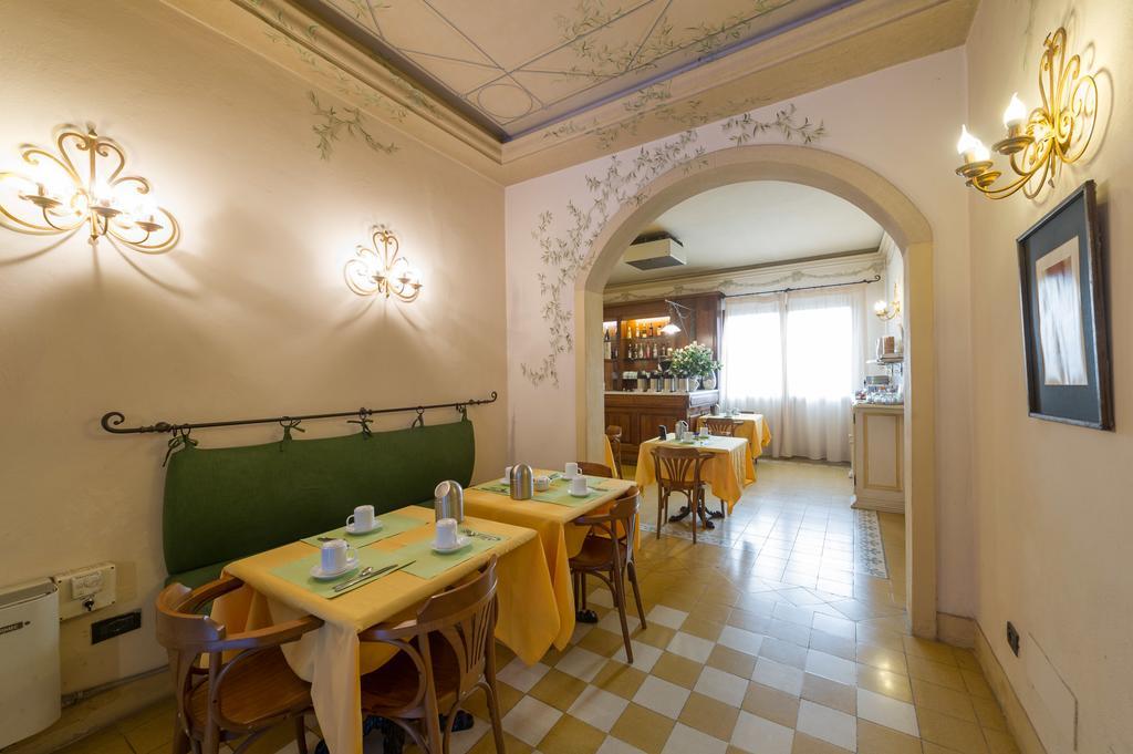 Hotel Moderno Pisa Esterno foto