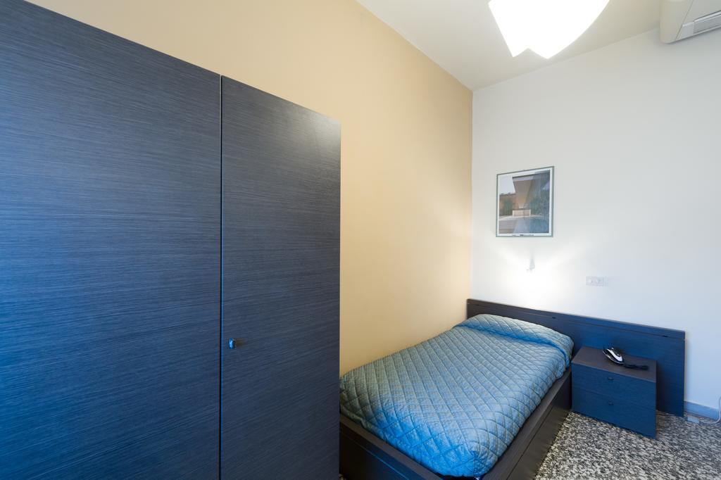 Hotel Moderno Pisa Esterno foto