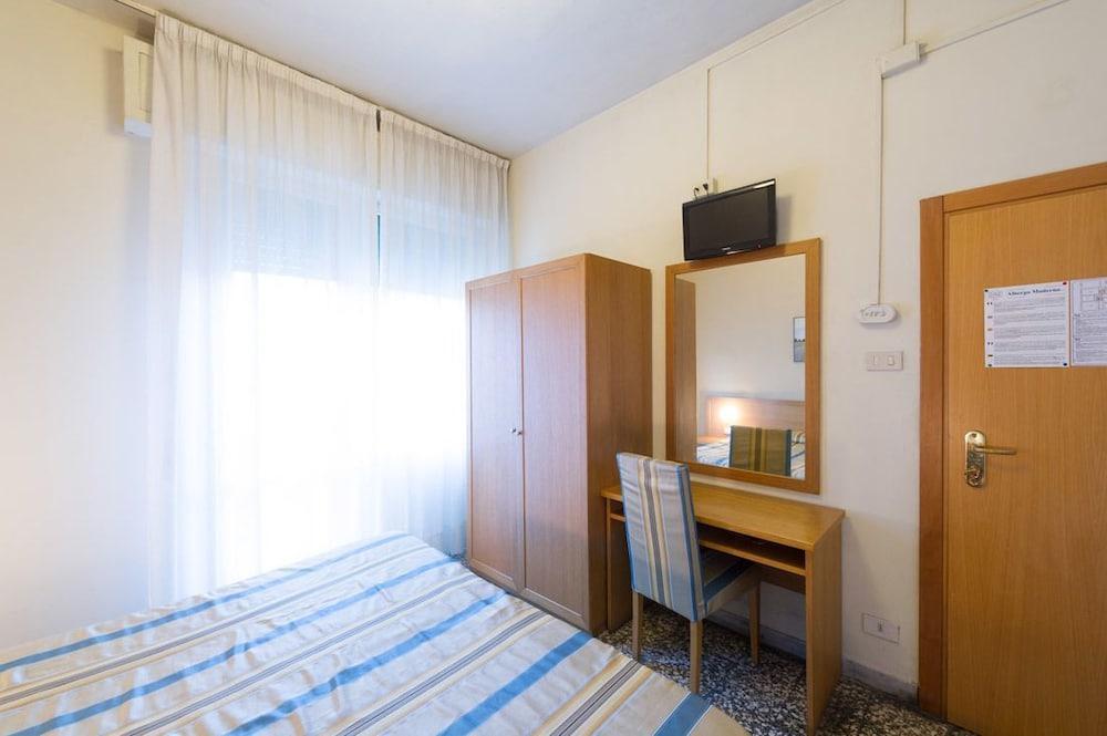 Hotel Moderno Pisa Esterno foto