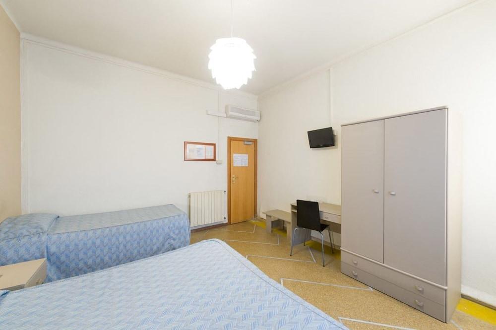 Hotel Moderno Pisa Esterno foto